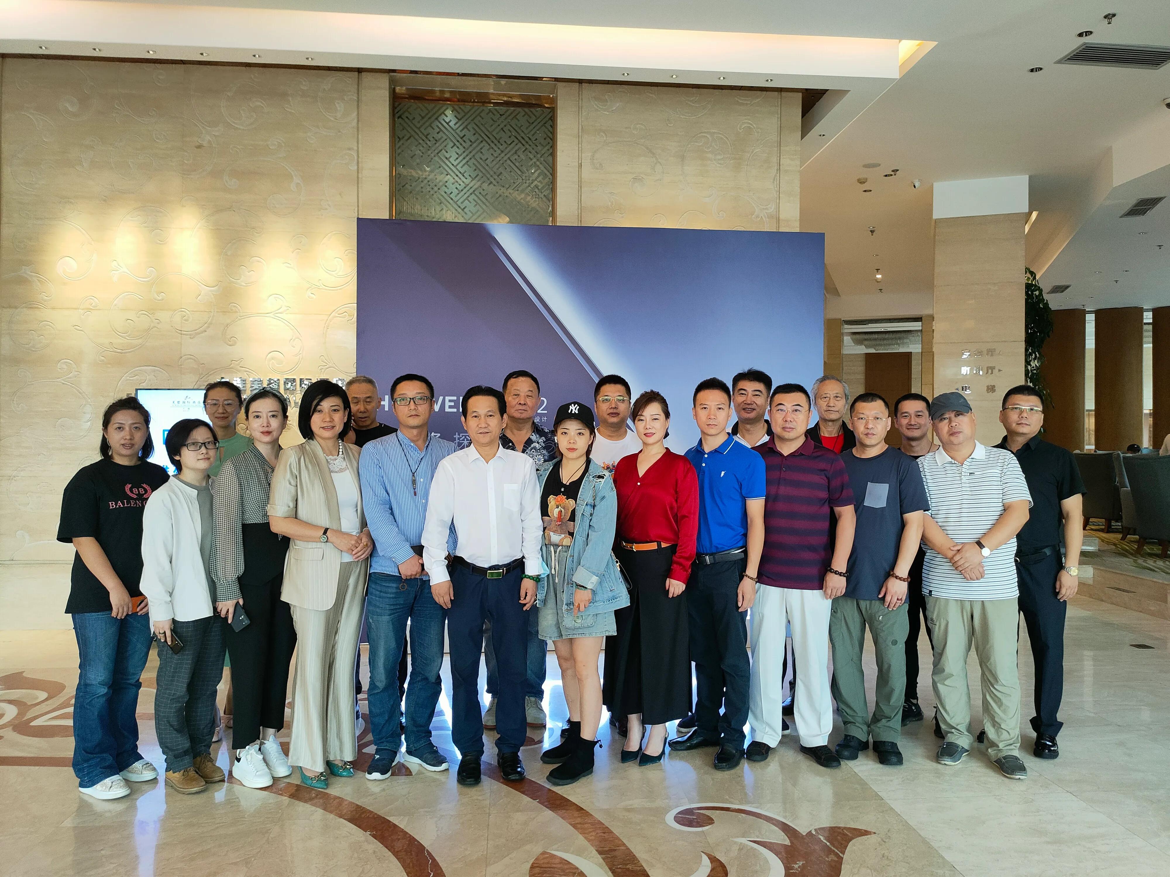 大连珠宝玉石协会秘书长,大连市玉石协会