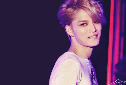 从小被领养养父母家有两个儿子 (姐弟被领养却找到亲生父亲)