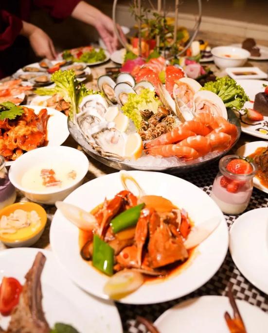 福田丶JW万豪4.5折吃豪华自助餐，20款中西蟹料美食，牛排随便吃