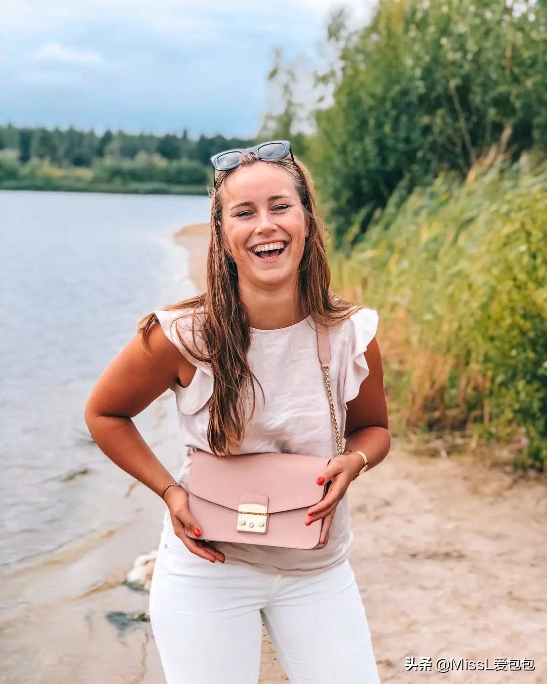 小长假旅行穿衣搭配,7月出门旅游休闲装搭配