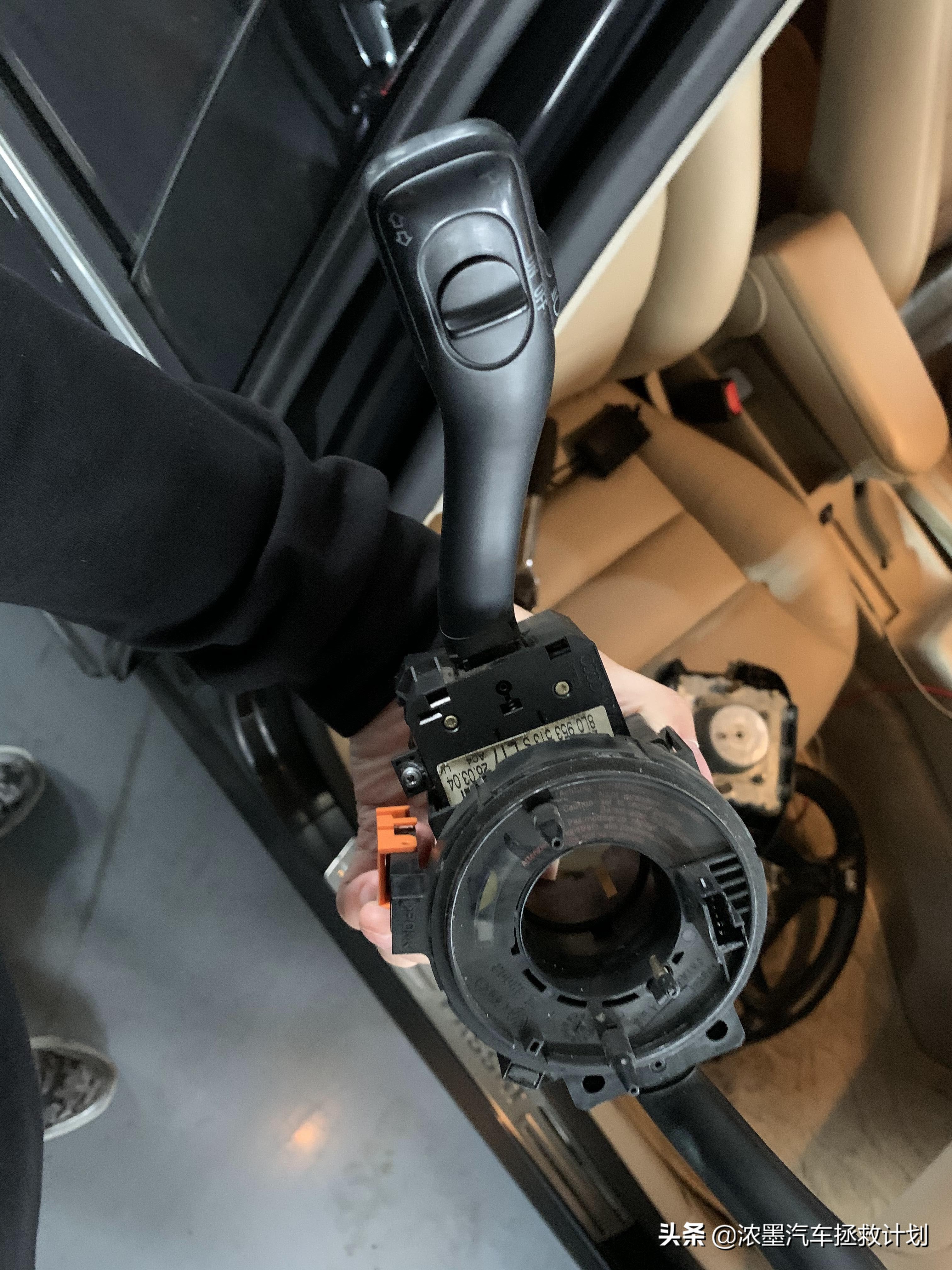 情怀老车帕萨特b5翻新,经典老车b5帕萨特翻新复活