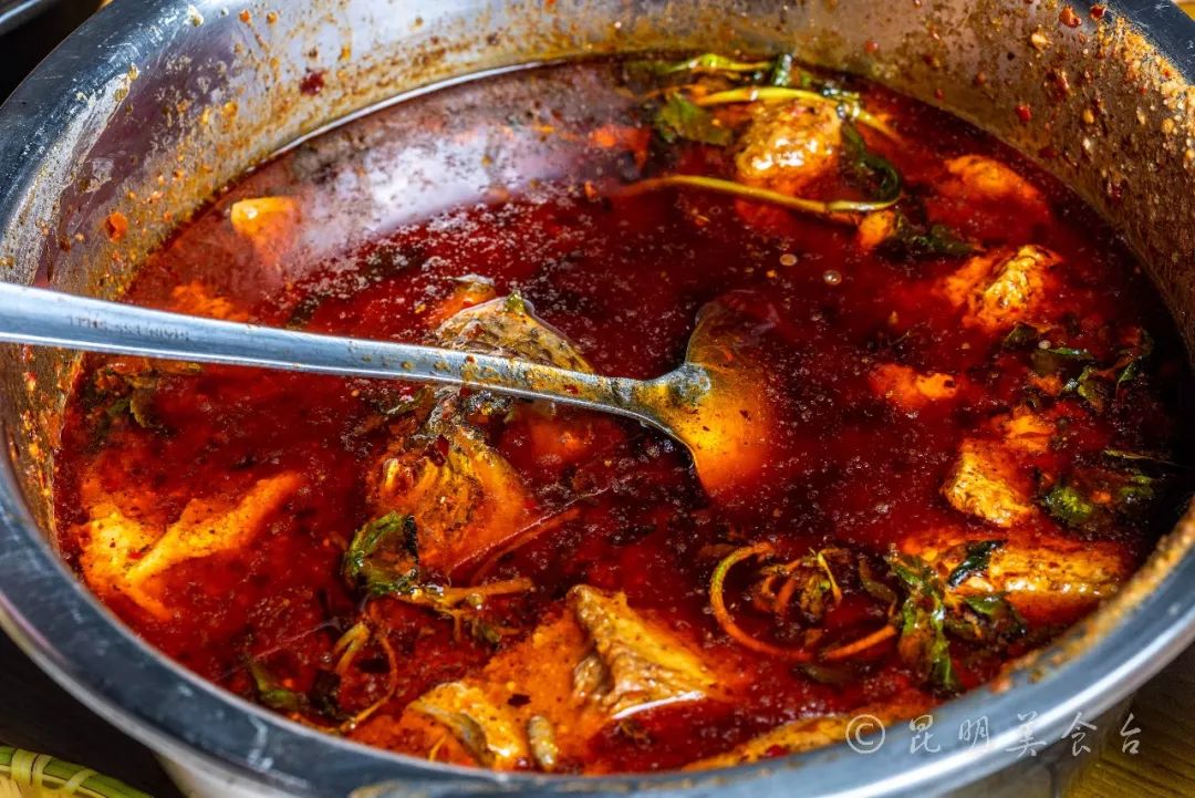 昆明必须知道的高端饭店,昆明市比较出名的饭店