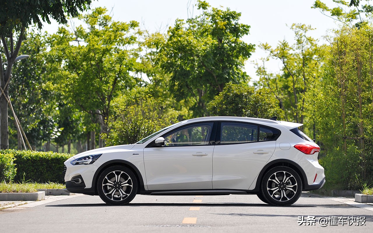 福特福克斯active,福特福克斯active跨界