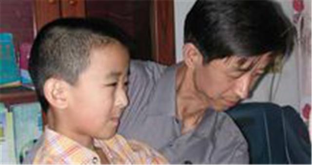 10岁神童张炘炀现状,神童张炘炀父母欠他一套房子