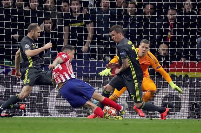 切尔西要求购哪个球员,切尔西还要继续买前锋