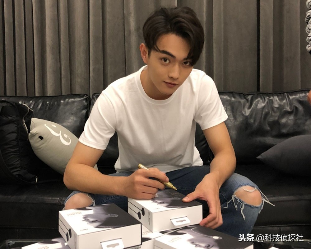 黑眼豆豆耳机评测,潮牌网红耳机