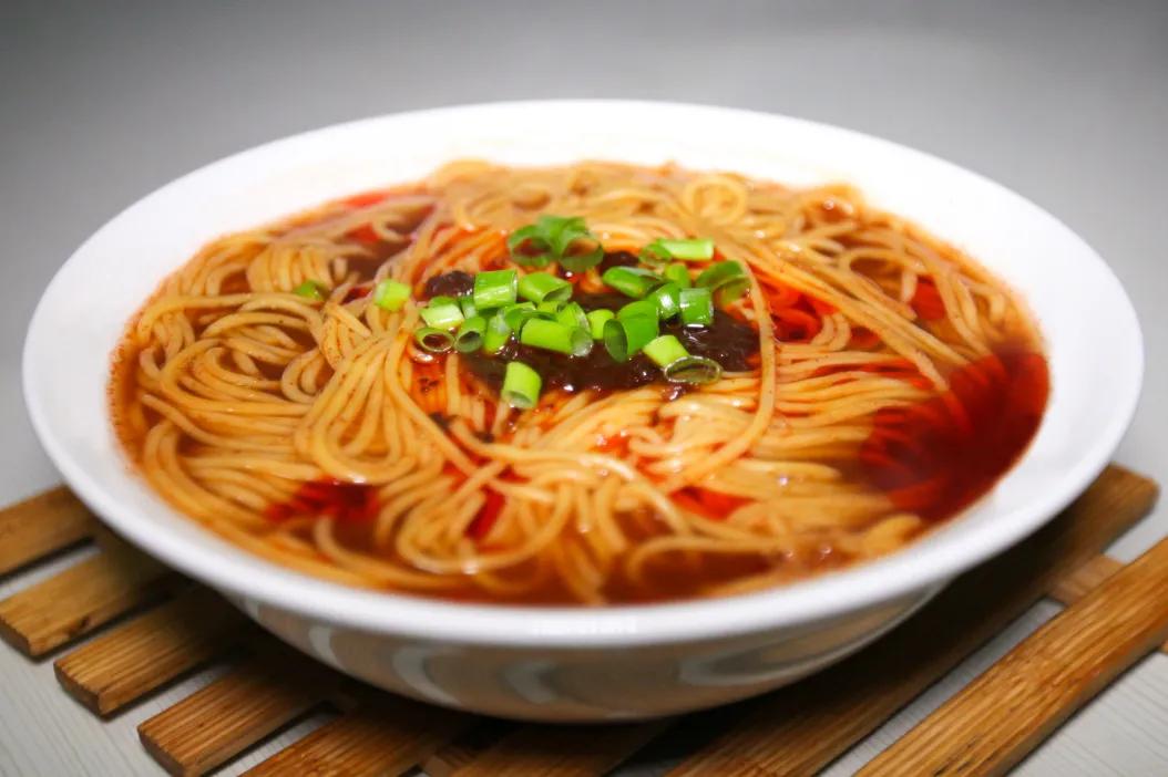 白山10月旅游攻略自助游线路,五一白山周边2-3天短途旅游