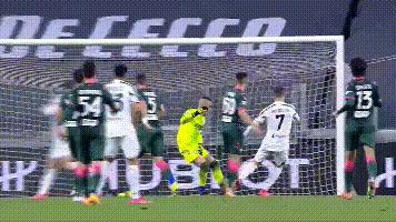 c罗进球远射视频,成功挑战c罗2.95米头球进球