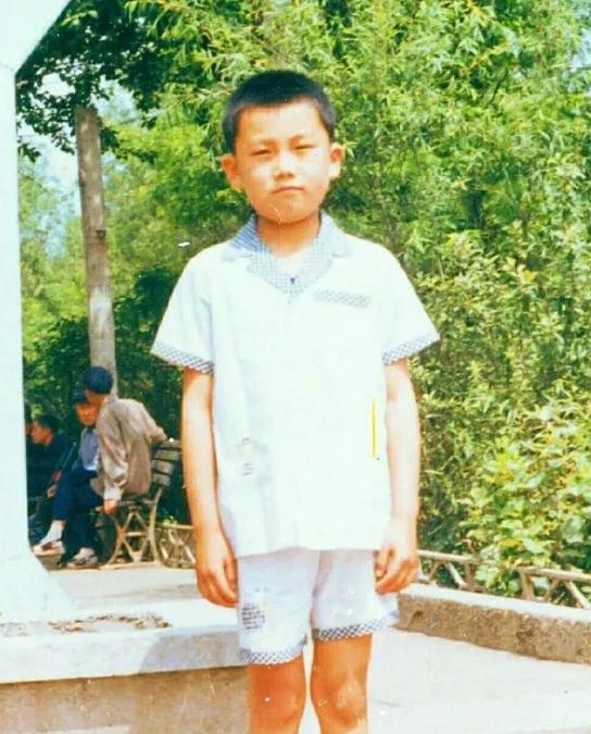 “浪荡子”秦昊的跌宕史，从戏混子到中年顶流，这5个女人太重要