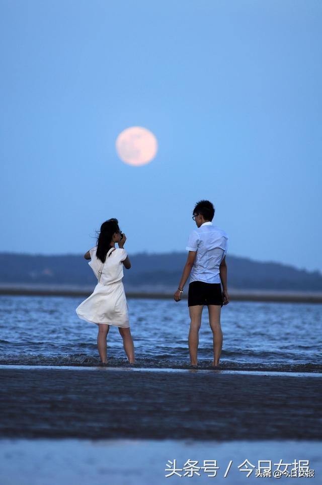 厉害！她们查男友堪比福尔摩斯，你身边有没有这样的私“佳”侦探