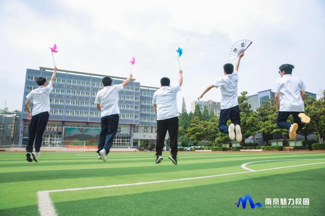 毕业纪念册六年的回忆,高三11班毕业纪念册