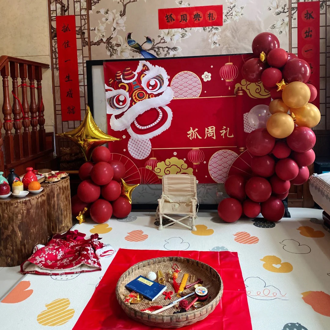 抓周的那些事!要怎么抓,抓什么,寓意是什么?