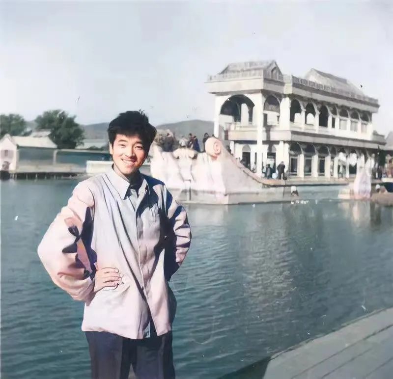 俞敏洪遭抢劫怎么活下来的,俞敏洪被逼宫完整