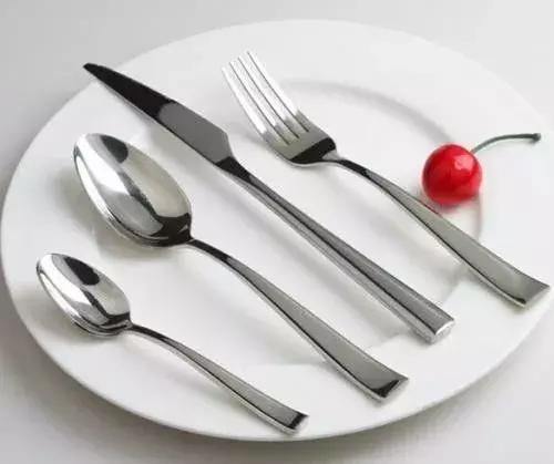 餐具礼仪西餐,西餐餐具小知识