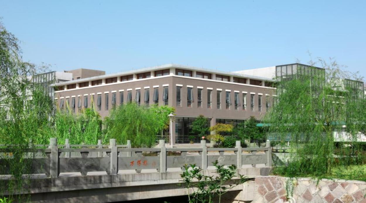 浙江省金华市东阳第一高中,东阳中学出过金华市状元