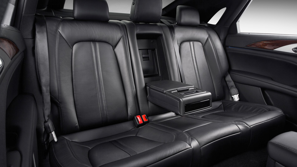 人生25万第一辆suv推荐,bba入门级车怎么选