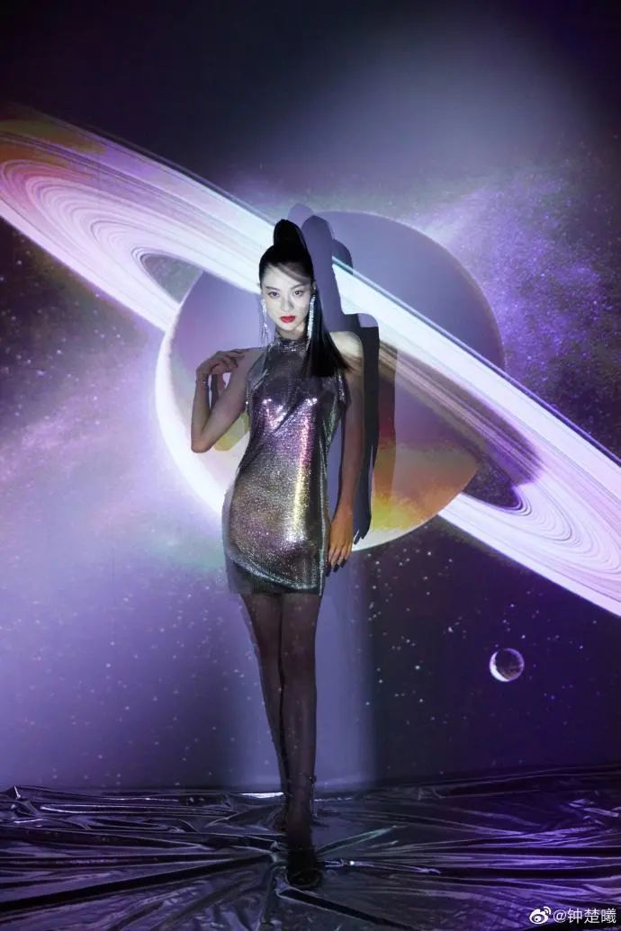 钟楚曦时尚大片惊艳众人,钟楚曦为什么有那么多黑粉