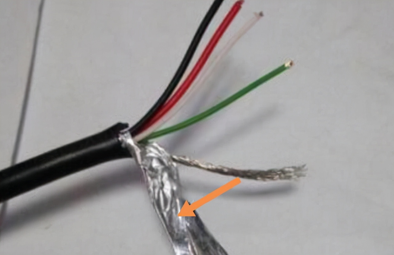 不破坏数据线插头怎么修复数据线,数据线充电线太乱太多怎么存放