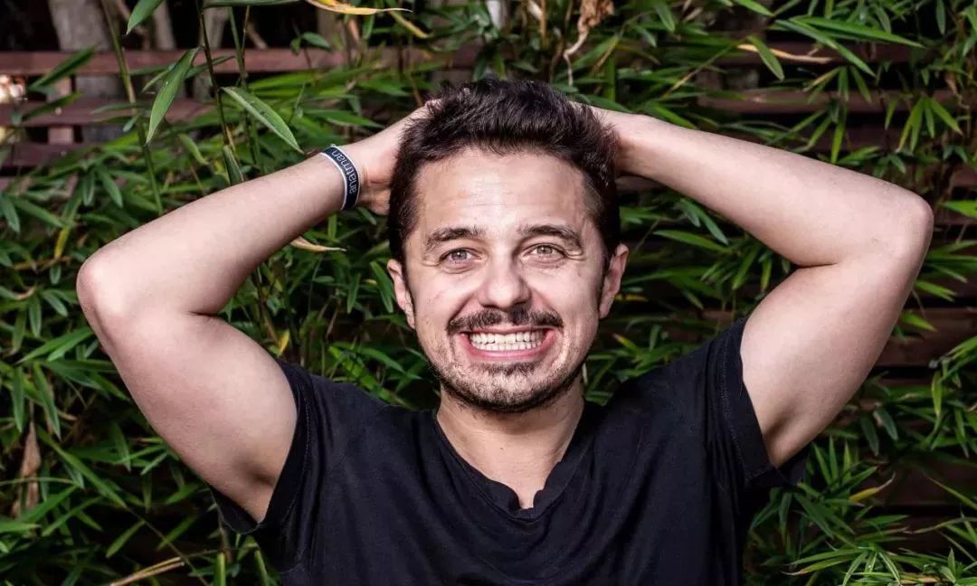 千亿富豪彼得蒂尔：我不是吸血鬼，我只想长生不老！