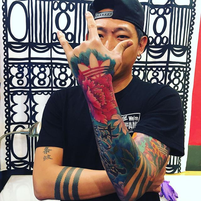 adidas球鞋怎么样,20年前穿阿迪达斯是有钱人吗