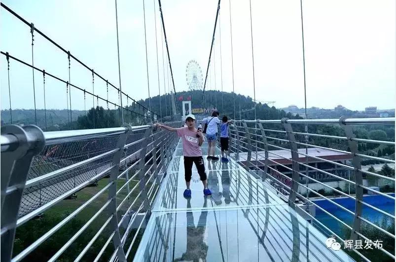 我能想到最美的地方,就是和你牵手走遍辉县的山山水水