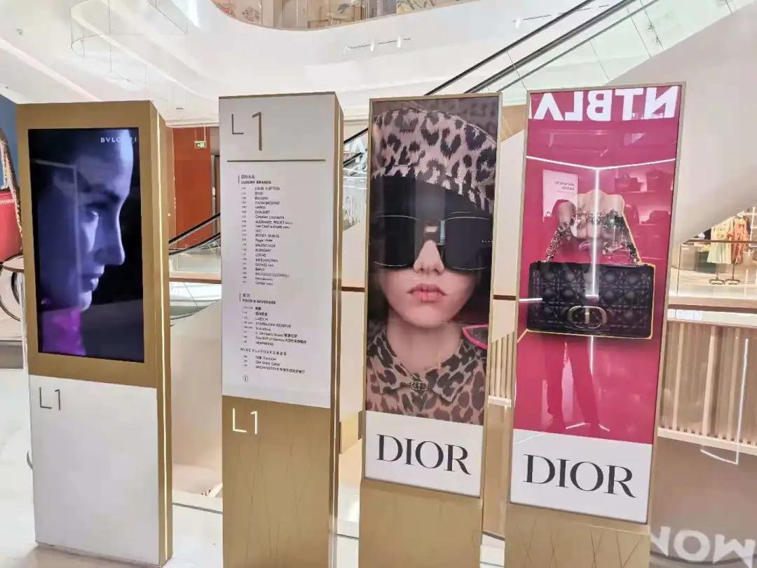 深圳湾万象城lv专柜 (深圳万象城购物中心有几家lv店)