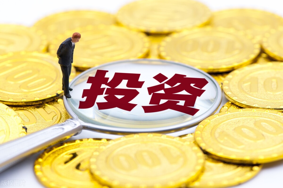 通货膨胀和通货紧缩哪个更危险,通货膨胀和通货紧缩各有哪些危害