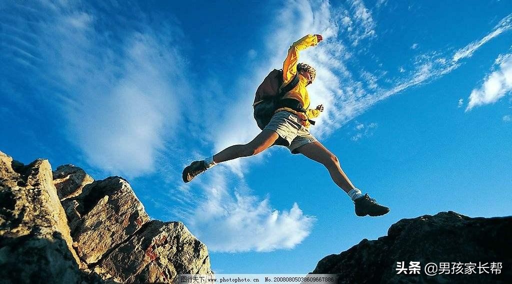 高三孩子心情烦躁是怎么回事,高三孩子焦虑父母怎样开导