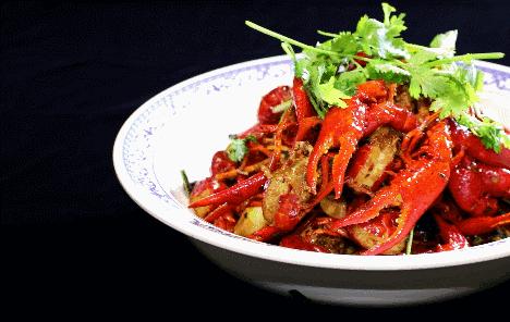 长沙小龙虾美食推荐必吃前十名,去长沙吃到了美味的小龙虾