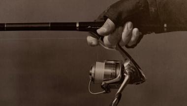 「日本矶钓」矶钓鱼线轮或卷线器的选择，日本专业矶钓书籍