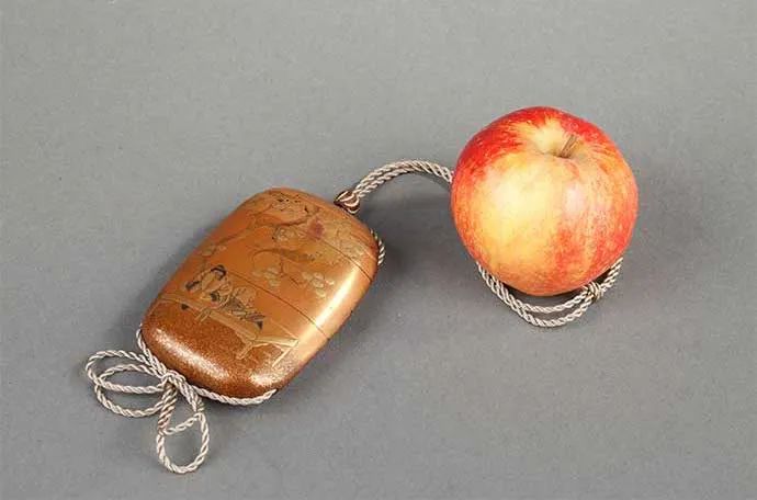 YSL的灵感缪斯居然是这件来自日本的炫富神器?