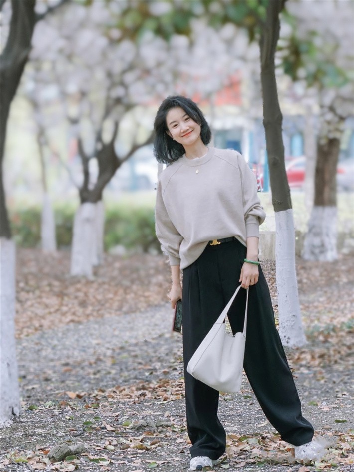 腿粗女生穿搭秘诀,腿粗怎样穿显瘦又好看