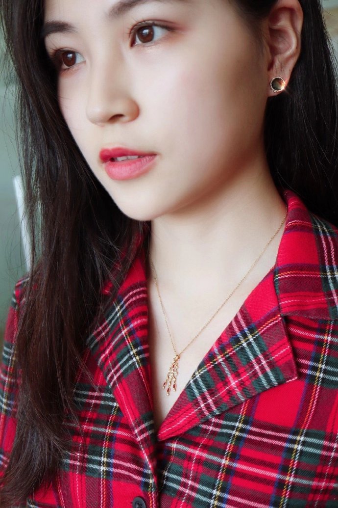 七夕节给女朋友送什么首饰好呢,七夕节礼物送什么首饰好