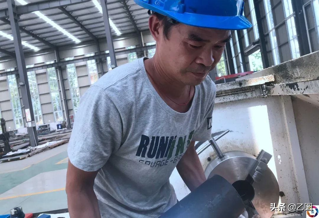 早产儿为什么一出生病危,早产儿1斤5活下来了