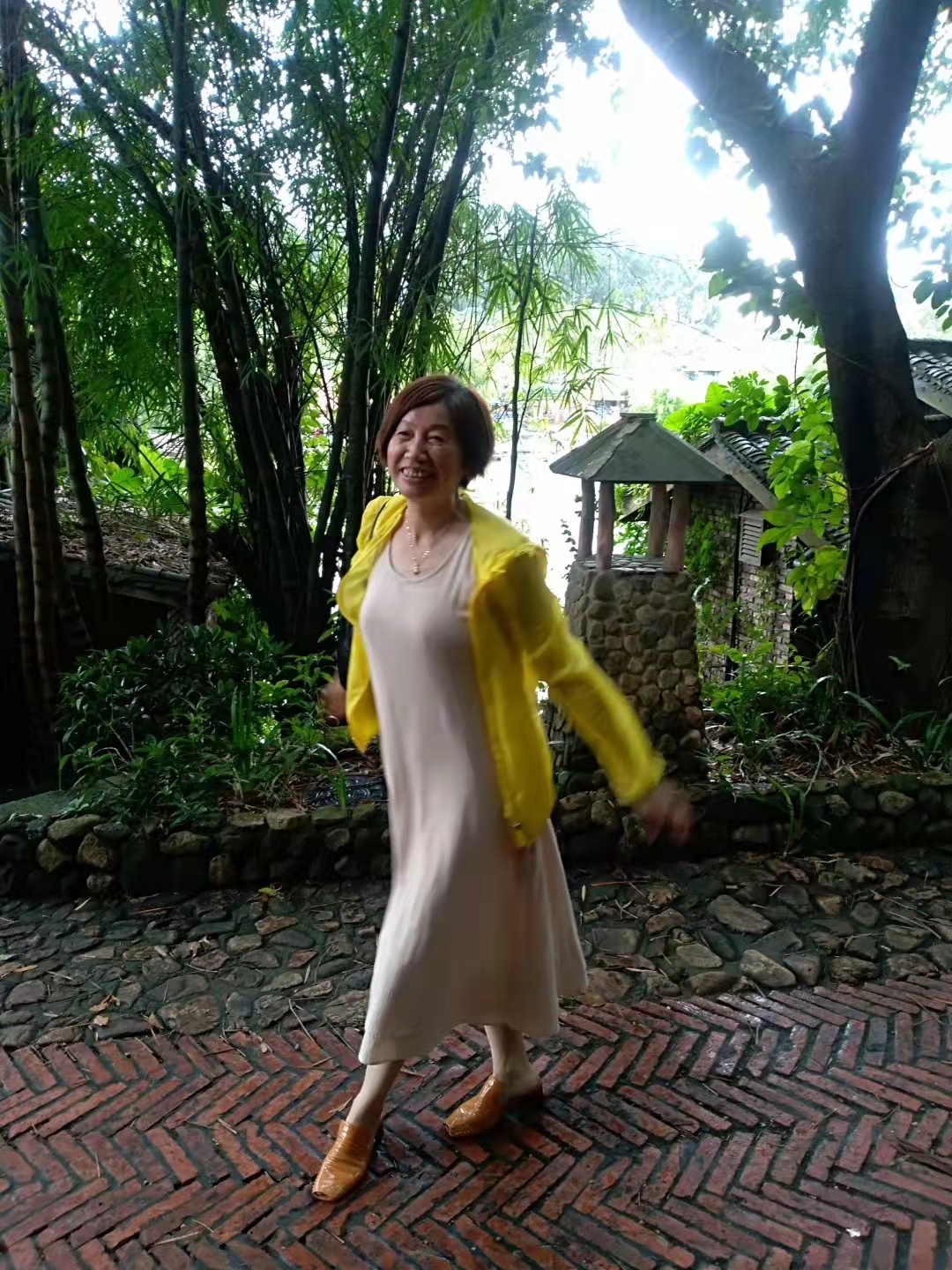 大隐隐于市。在最繁忙的国际大都市,观澜山水田园,别有情趣