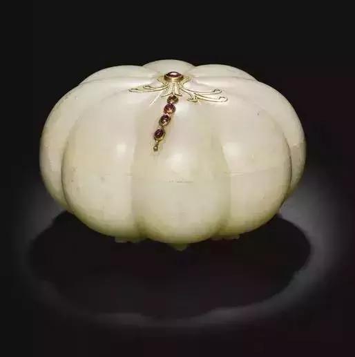 乾隆皇帝最值得收藏的十件玉器,乾隆对玉有多痴迷