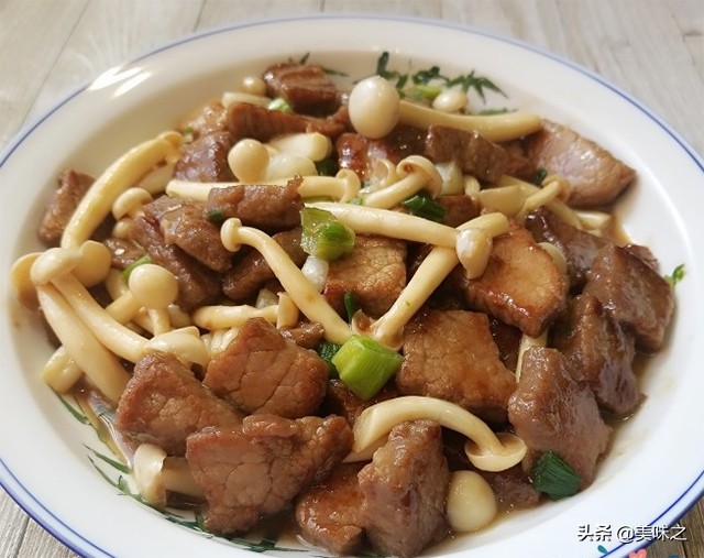 素炒牛肉最好吃的做法,夏季清淡营养炒牛肉的做法