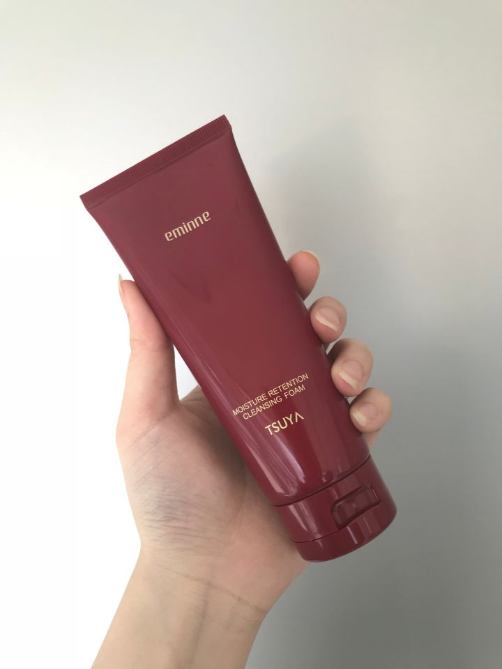 脸部黑头多毛孔粗大护理过程,鼻子黑头多毛孔粗大用药膏教程