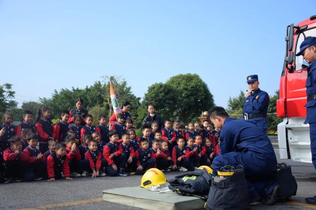 *防队消**里的生活~他们来揭秘啦~