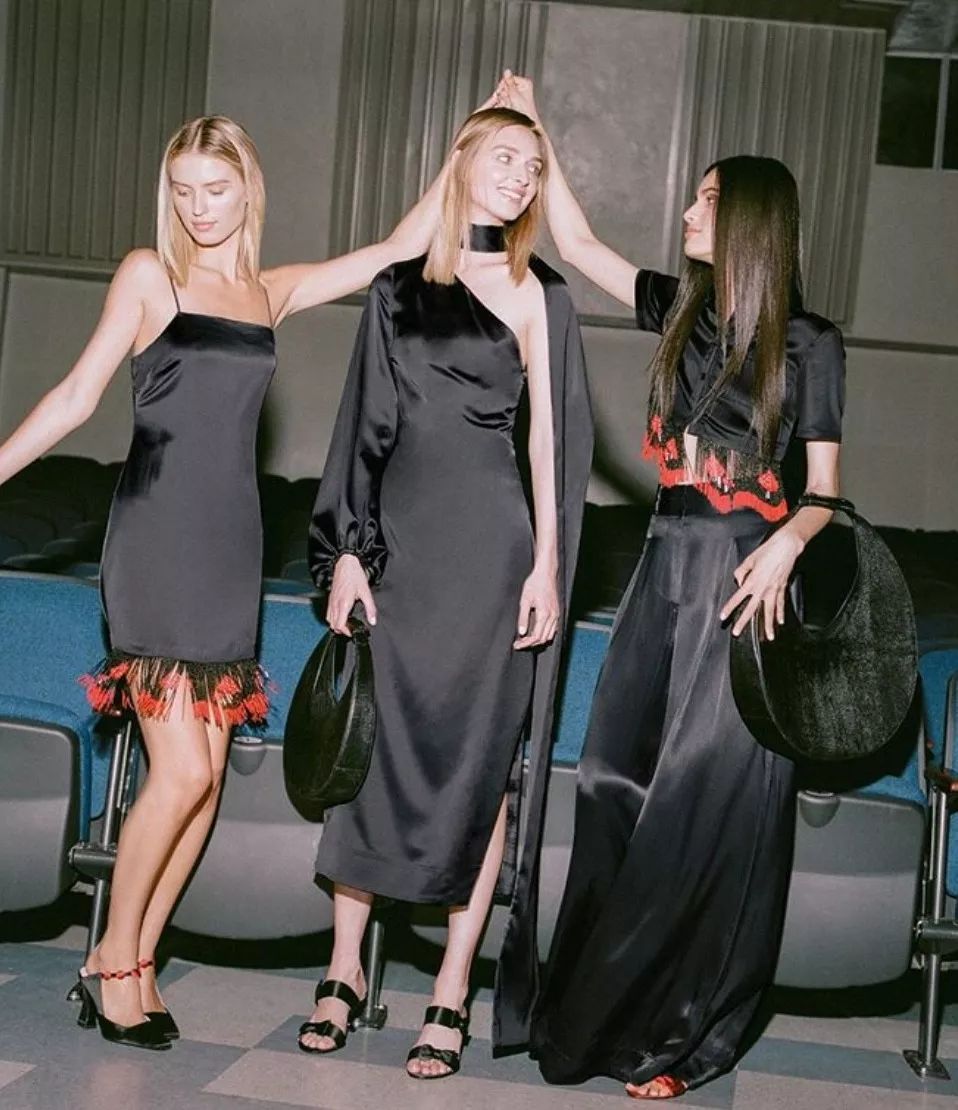 最近常背的千元小众包,最值得入手的小众品牌包