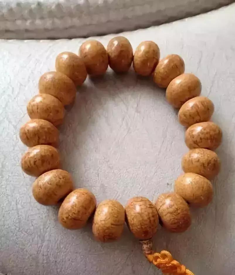 认识了70种菩提，您就是半个专家，再逛文玩市场就没有压力啦！