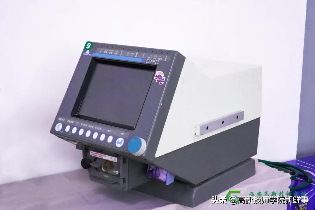 西安高新技师学院护理专业,西安医疗器械专业排名