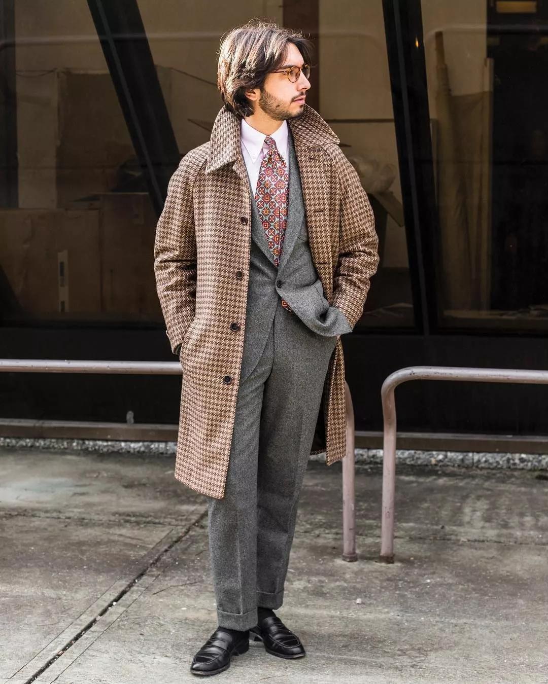 除了风衣三杰，英产风衣的美妙，它也能告诉你