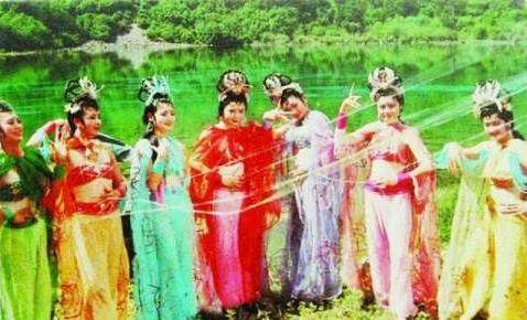 盘丝洞蜘蛛精西游记原版视频,西游记盘丝洞七个蜘蛛精故事