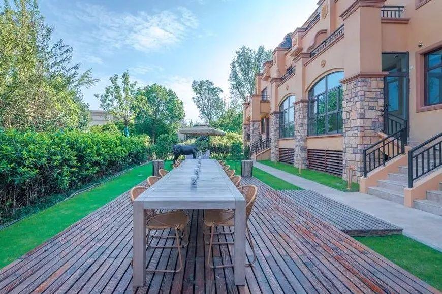 槽糕，是心动的感觉！这个神秘花谷正在悄然绽放！走，去拍照～