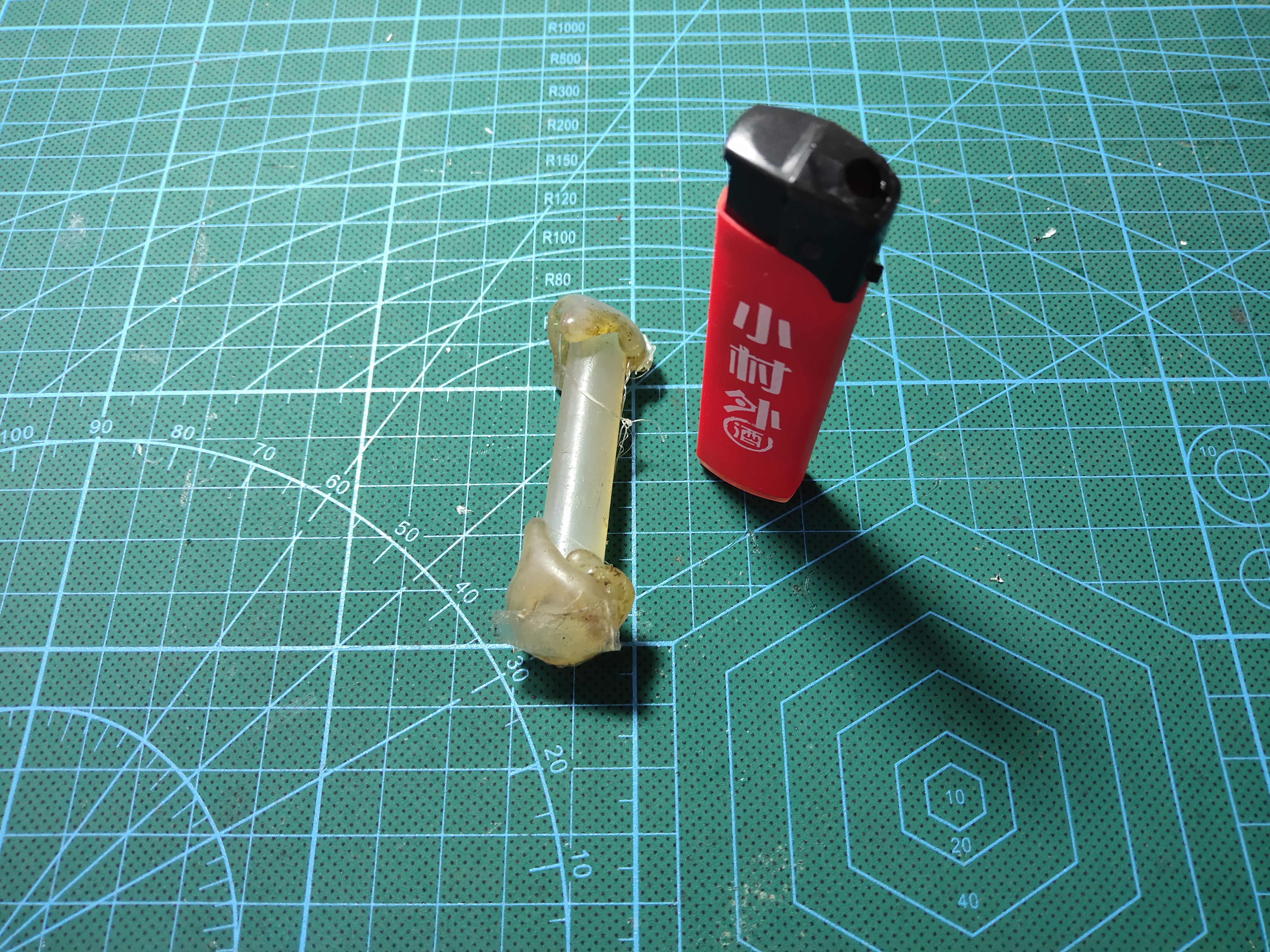 自制遥控飞机需要哪些材料,遥控飞机的遥控器自制