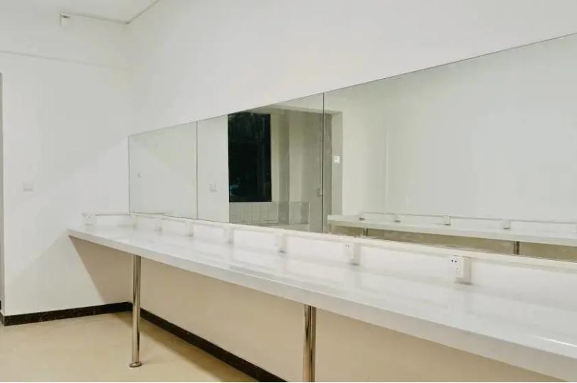 配置豪华!四川大学新宿舍曝光,坐拥4部电梯,双人标准间,还有健身房!