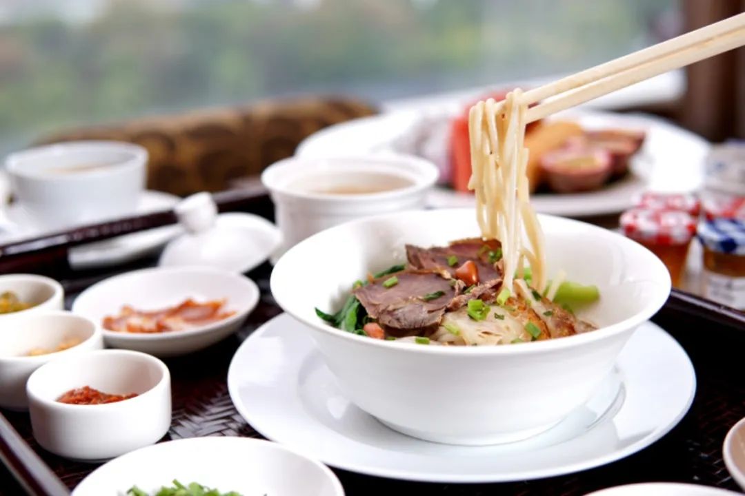 桂林山水甲天下的画卷怎么描写,桂林山水甲天下江南风光美如画