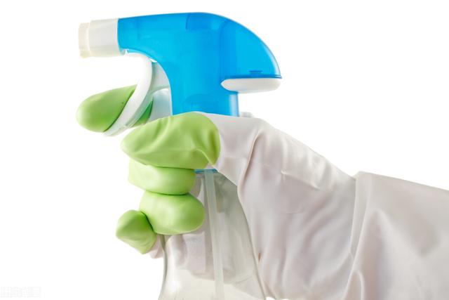 卫生间恶臭如何清除,卫生间发臭的原因和除臭的方法