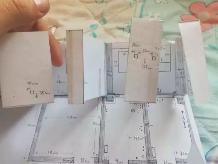 工资5000但月入一万,月薪5000花了1500租房